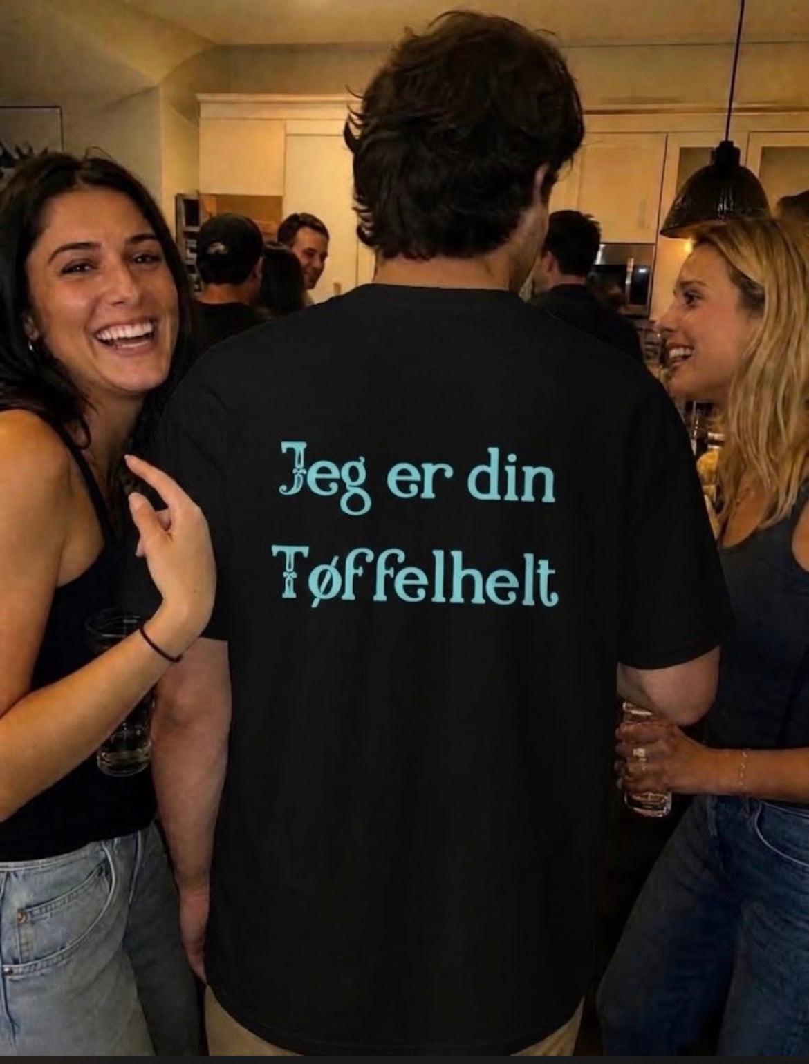 Jeg er din Tøffelhelt tees