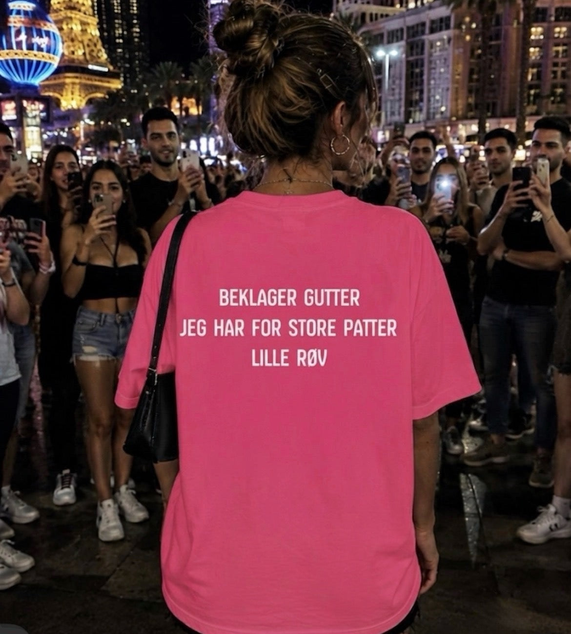 Beklager gutter jeg har for store patter lille røv Tees